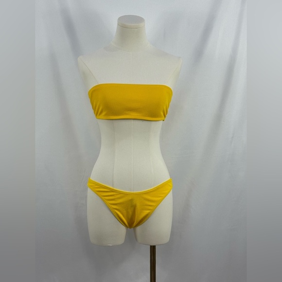 Women's Tie Knot Front Sunflower Yellow Bandeau Bikini Size Small - Picture 1 of 9